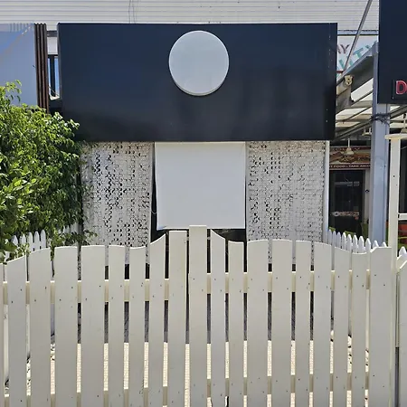 شقة Unique Sea & Lifestyle